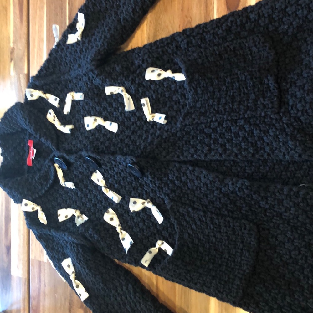 Girls sweater size 3T